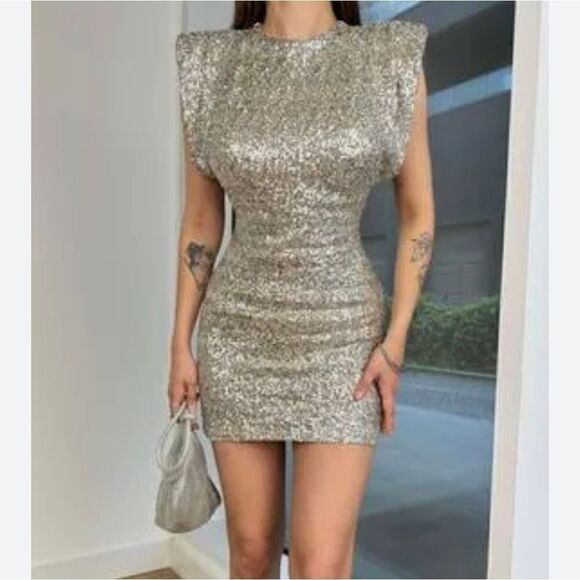 ZARA NWT ZARA SHORT SEQUINNED DRESS WITH SHOULDER PADS SILVER - Picture 8 of 10